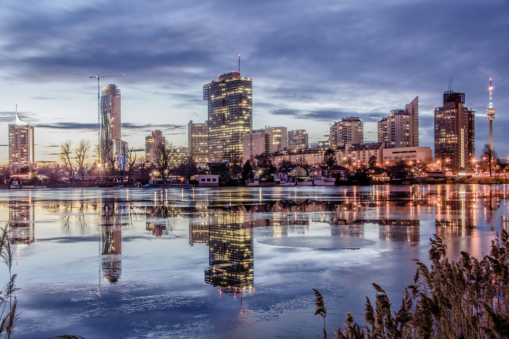 1280px-vienna_skyline