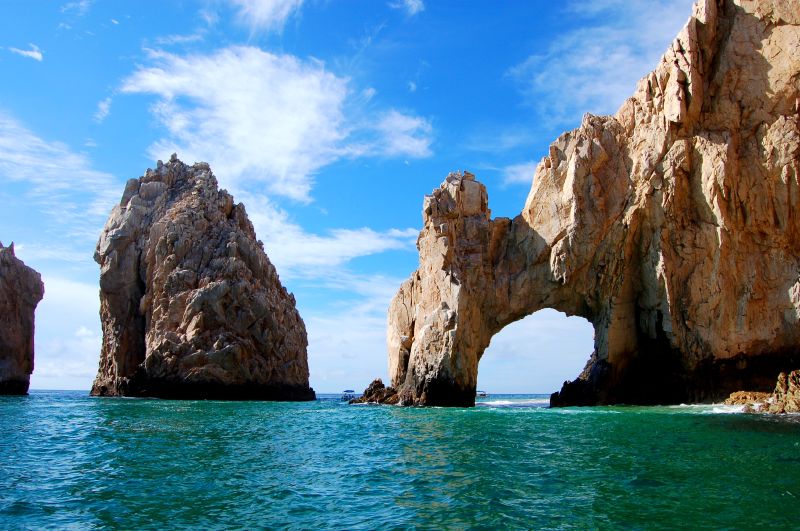 Seeing El Arco is one of the best things to do in Cabo San Lucas ... photo by CC user jamoker on Flickr